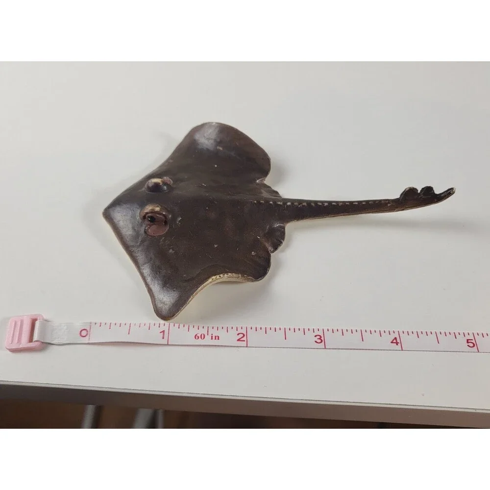 AAA Devil Fish Stingray Figurine Brown Manta Ray Ocean Marine Animal Figure Vint